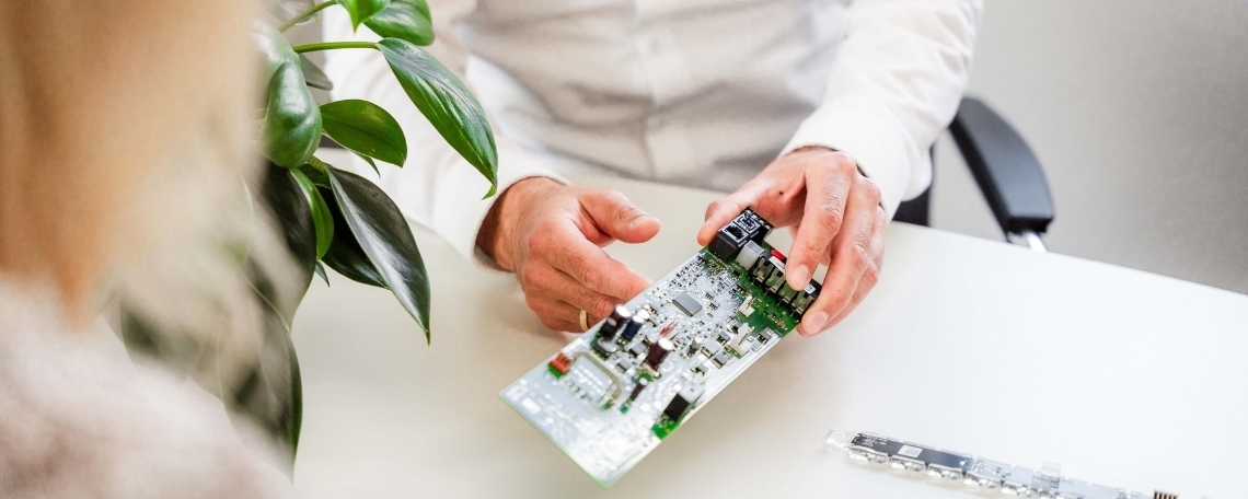 Elektroniker:in (m/w/d) SMD Fertigung, 1. Bild